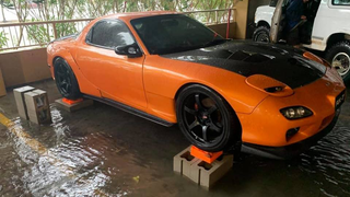 Mississippi Hero Saves A Stranger's Mazda RX-7 From A Flood